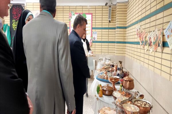 افتتاحیه سفیران سلامت پاکدشت در آموزشگاه ام‌الشهدای مظفر