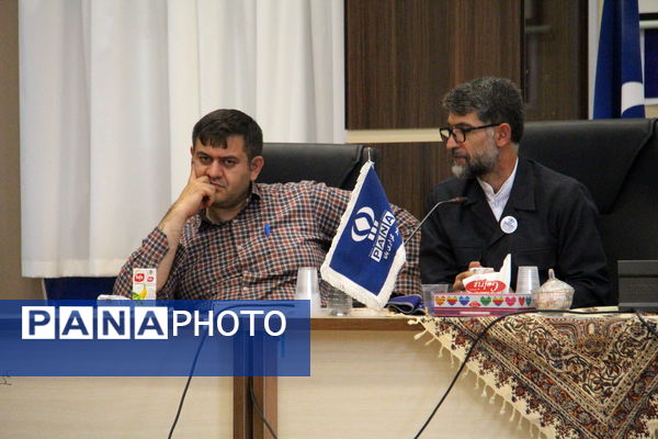 نشست قائم‌مقام سازمان دانش‌آموزی جمهوری اسلامی ایران با دانش‌آموز خبرنگاران پانا استان چهارمحال و بختیاری