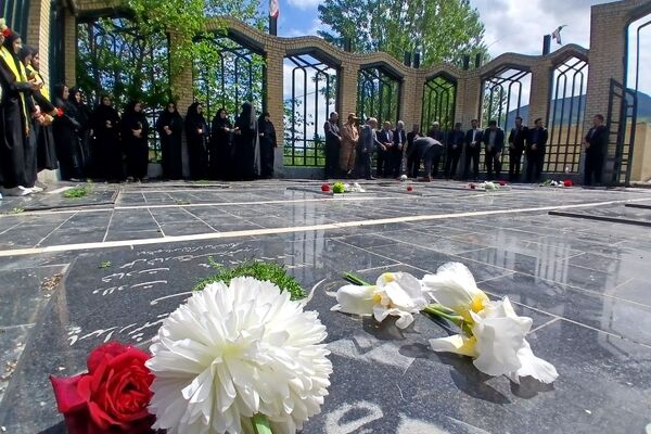شهید مطهری نماد معلم تراز انقلاب اسلامی است  