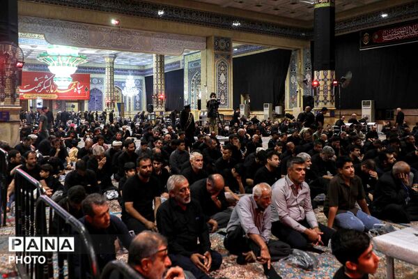 مراسم شام غریبان در مسجد مقدس جمکران