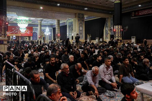مراسم شام غریبان در مسجد مقدس جمکران