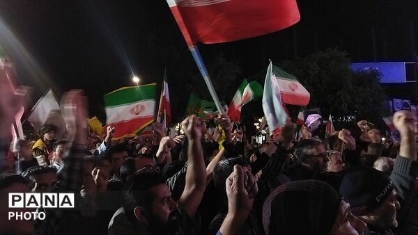 اجتماع بزرگ فرهنگیان نیشابور به مناسبت روز معلم 
