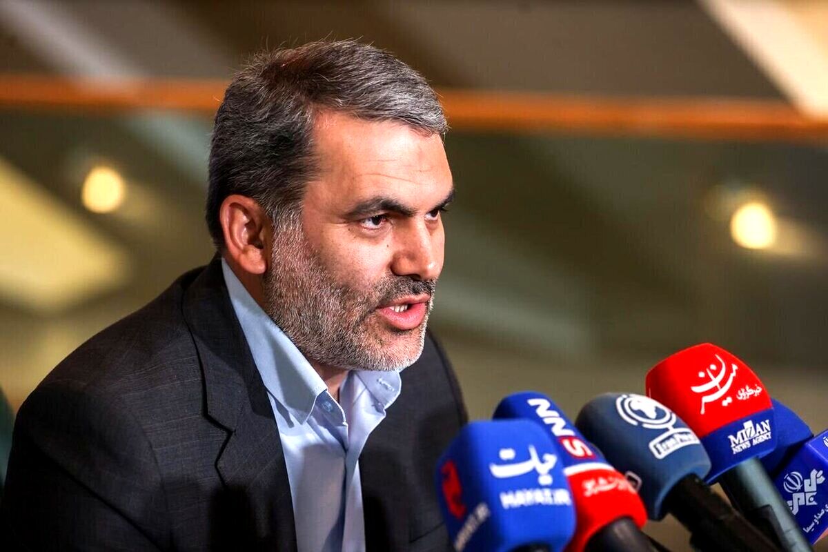 سیاست‌های ارزی دولت در بودجه با حضور مسئولین بانک مرکزی بررسی شد