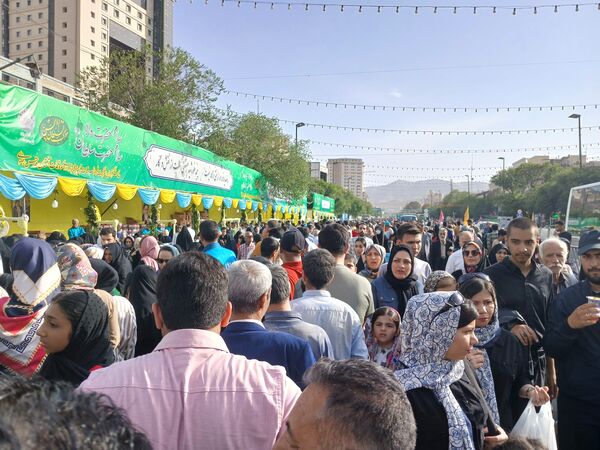 موکب بزرگ شرکت نان قدس رضوی در روز شریف ولادت امام رضا (ع)