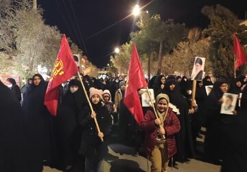 شکوه بیعت مردم صغاد با رهبر منتخب جمهوری اسلامی ایران