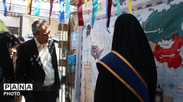 نمایشگاه اسوه در مدرسه مصلی‌نژاد مشهد 