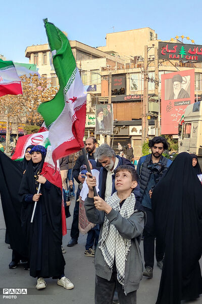 تجمع بزرگ هم‌عهدی‌ نوجوانان با رهبری معظم انقلاب اسلامی