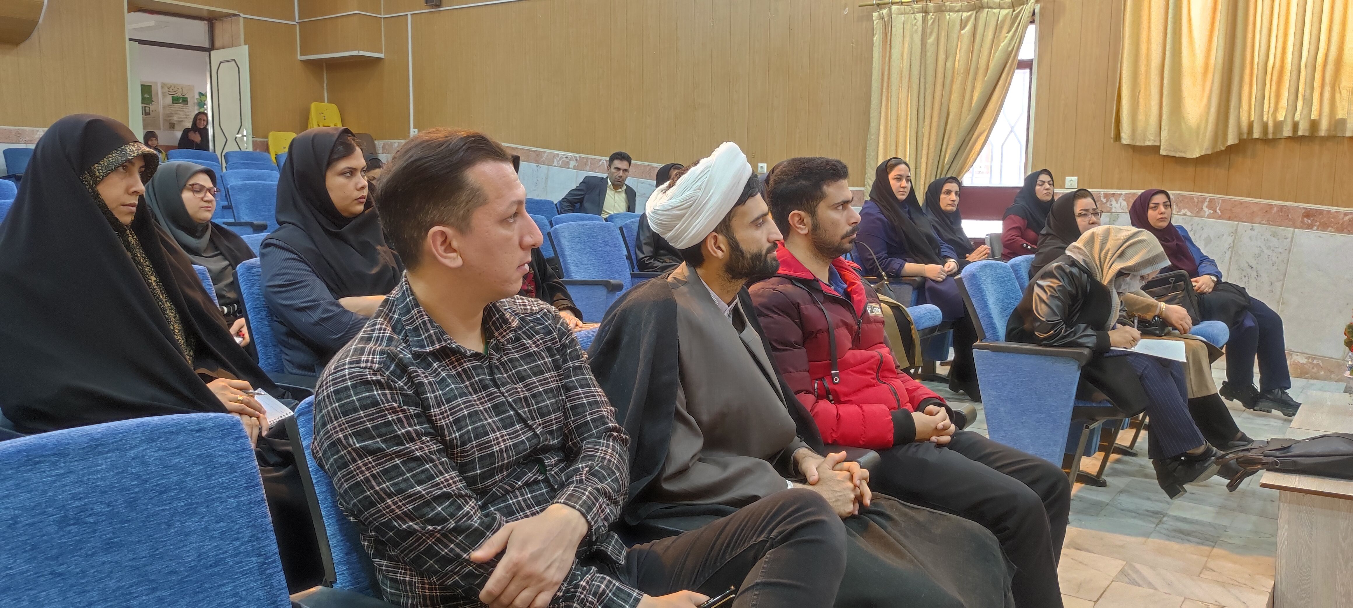 کارگاه آموزشی نماد در شیروان