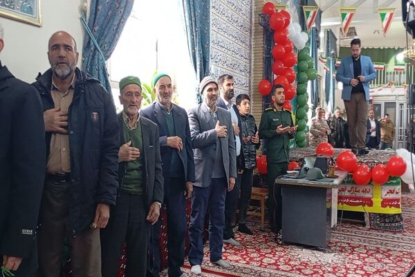 جشن انقلاب به مناسبت راهپیمایی یوم‌الله ۲۲ بهمن در مسجد جامع شهر بار