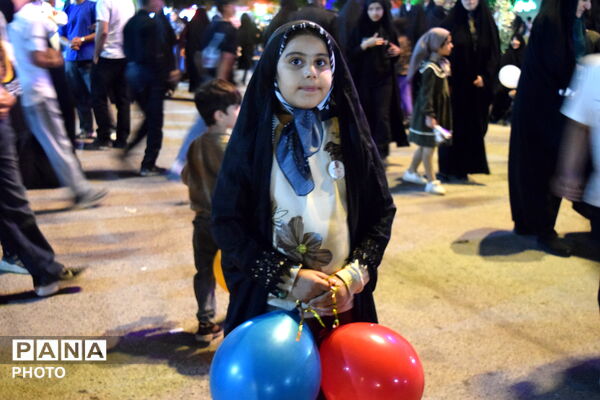 مهمانی بزرگ خیابانی عید سعید غدیر خم در فارسانِ 