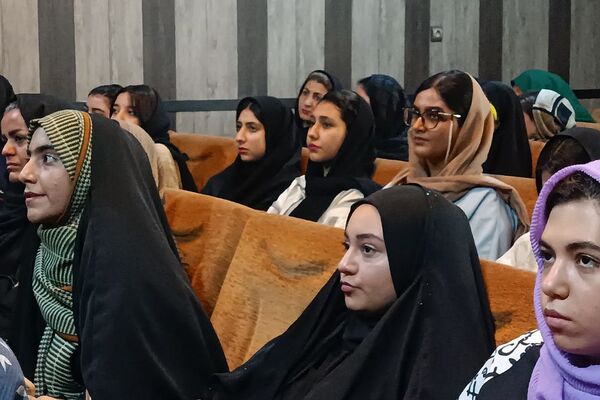 برگزاری همایش انتخاب رشته در قرچک