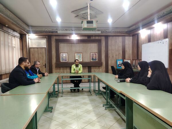 اردوی تمشک، تجربه‌ای متفاوت از کانون امید