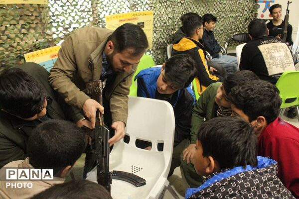 حضور نوجوان های مبارز پسر بجنوردی در پاتوق خانه فرهنگ 