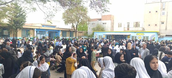 برپایی بازارچه در  دبستان امام جعفر صادق (ع) آشخانه