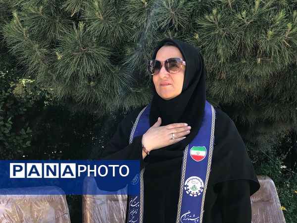 بازدید ارزیاب سازمان دانش‌آموزی کشور از دبیرستان تشکیلاتی المهدی ناحیه ۵ مشهد