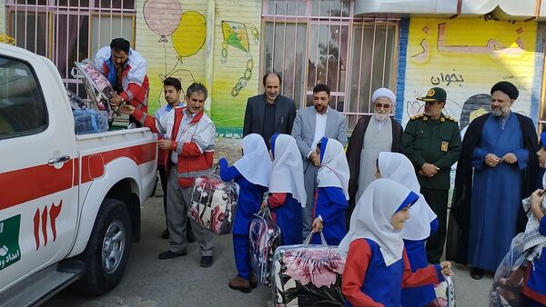 موج همدلی در مدارس گناباد