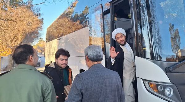 سفر فرهنگیان ابرکوه به سرزمین نور و شهادت