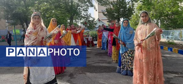 آیین نمادین «سپاس معلم »در ناحیه یک شهرکرد 