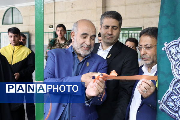 مراسم چهارشنبه‌های امام رضایی در مدرسه پیام غدیر آموزش و پرورش منطقه 14 تهران 