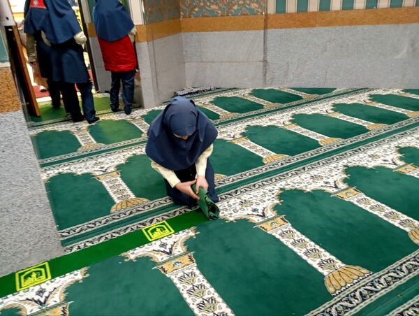 آوای عترت و نور قرآن در دبستان آرمینه مصلی نژاد