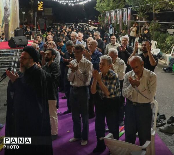 برگزاری هفتگی نماز استغاثه در میدان فرهنگ یوسف‌آباد
