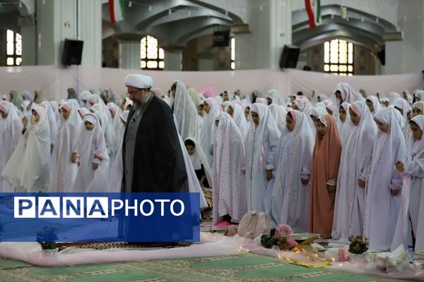 جشن تکلیف ۵۰۰۰ نفری دختران تبریز