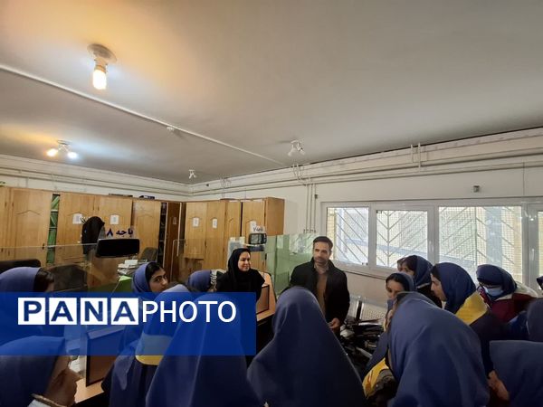 بازدید دانش‌آموزان پیشتاز از شعبه تامین اجتماعی شهرکرد