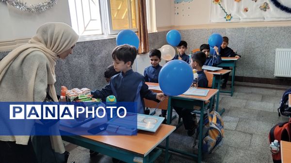 جشن ورود شکوفه‌های محلاتی به کلاس اول