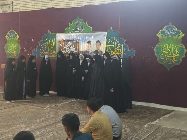 جشن آغاز سال تحصیلی و گرامیداشت هفته دفاع مقدس در حسینیه سیدالشهداء روستای مزرعه شهید بهشتی