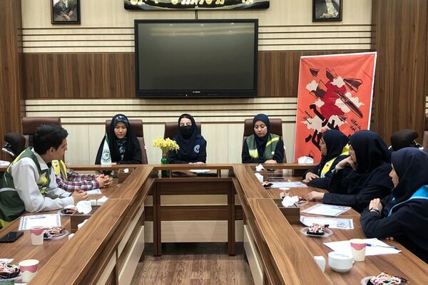 برگزاری جلسه آموزشی طرح هر مدرسه یک خبرنگار در ناحیه 2 شهرری 