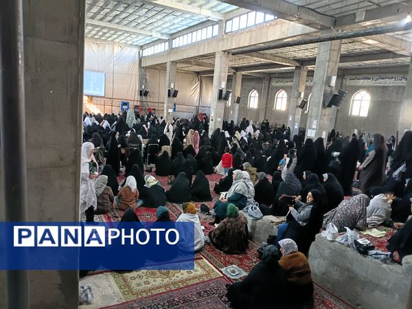 اقامه نماز عبادی سیاسی جمعه همزمان با ایام دهه فجر و اعیاد شعبانیه 