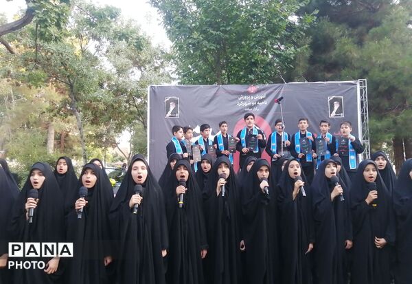 آیین وداع با رهبر شهید انقلاب در بام ایران