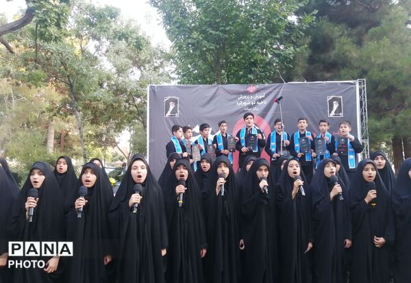 آیین وداع با رهبر شهید انقلاب در بام ایران