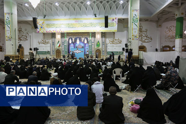 آیین تقدیر از قاریان بین‌المللی قرآن کریم در حرم حضرت معصومه(س)