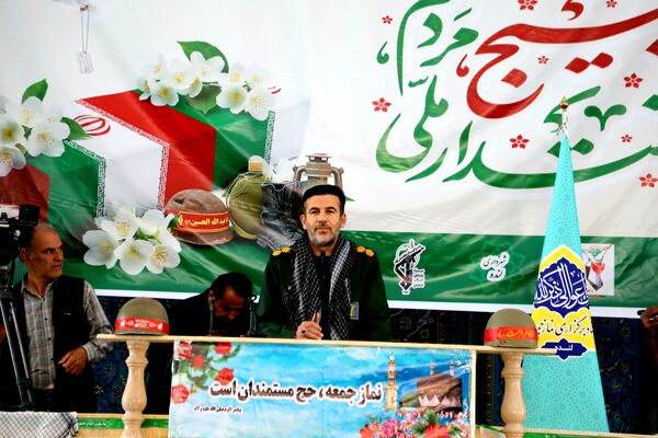 استقبال باشکوه مردم لنده از شهدای گمنام