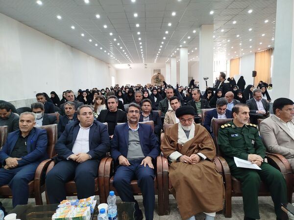 مراسم تجلیل از جانبازان در شهرستان دهلران