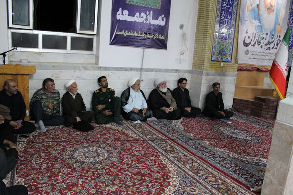 برگزاری مراسم گرامیداشت سالگرد ارتحال امام خمینی (ره) در شهر درق