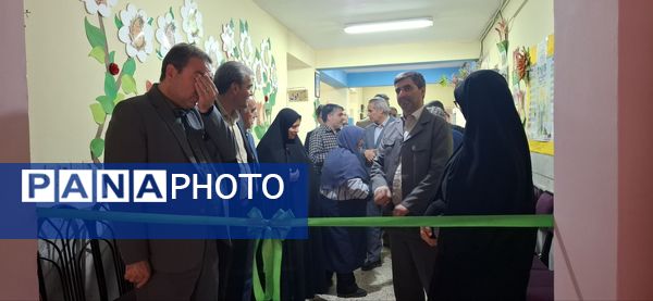افتتاحیه آموزشگاه  سه کلاسه  دبستان دخترانه شهید نصرآبادی فیض آبادنیشابور 