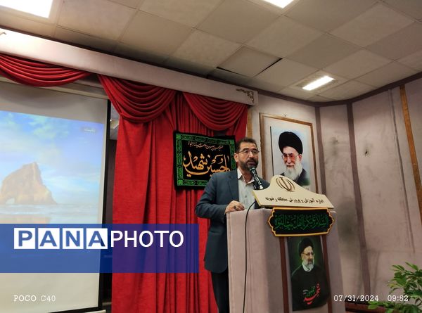 تجلیل از نخبگان قرآنی در  رضویه