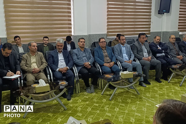 دیدار نماینده ولی فقه با کارکنان آموزش پرورش خراسان شمالی به مناسبت هفته معلم 
