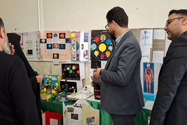 بازدید مسئولان آموزشی مقطع ابتدایی از طرح جابر بن حیان در دبستان ایمان