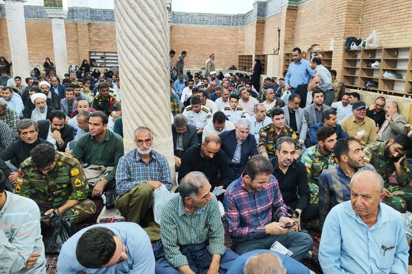 مراسم چهلمین روز شهادت شهدای اقتدار با حضور گسترده مردم کردستان در سنندج 