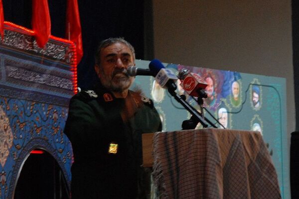 بزرگداشت پنجمین سالگرد شهادت شهید حاج قاسم سلیمانی در مصلی شهر قیامدشت ناحیه یک ری
