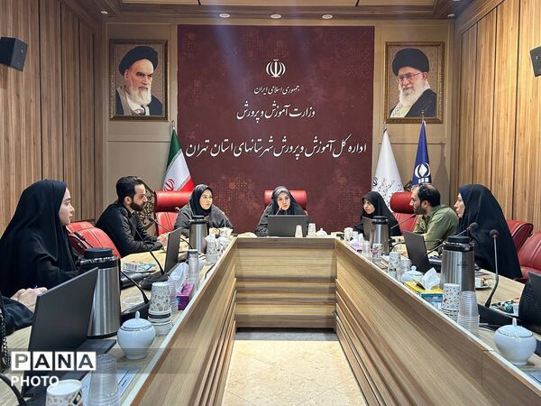 تجلیل از مناطق برتر خبرگزاری پانا در شهرستان‌های تهران