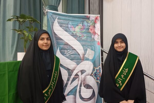 جشن میلاد حضرت زهرا(س) و روز مادر دبیرستان ریحانه النبی باقرشهر 