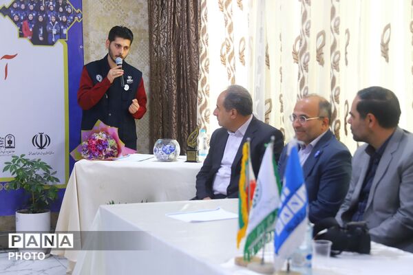 پانا؛ روایت ۲۴ سال آگاهی در قاب مانور رسانه‌ای آذربایجان شرقی