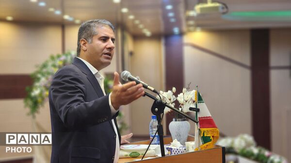 گردهمایی مدیران مدارس منطقه ۱۳ شهر تهران