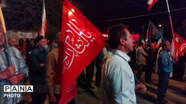 همزمان با سراسر کشور؛ صد و هفتاد و یکمین شب «بیعت با رهبری» در نورآباد