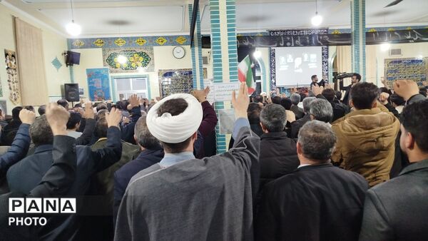 مراسم بزرگداشت رهبر شهید امت در هوراند