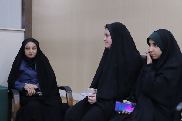 حضور مدیرکل فرهنگ و ارشاد اسلامی آذربایجان شرقی در دفتر خبرگزاری پانا استان به‌مناسبت روز خبرنگار